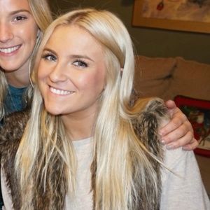 Meet your Posher, Jiana